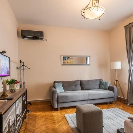 Neimar Apartment With Great Wi-Fi And Free Parking Belgrad Exterior foto